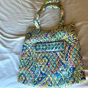 Vera Bradley bag. Never used excellent condition.